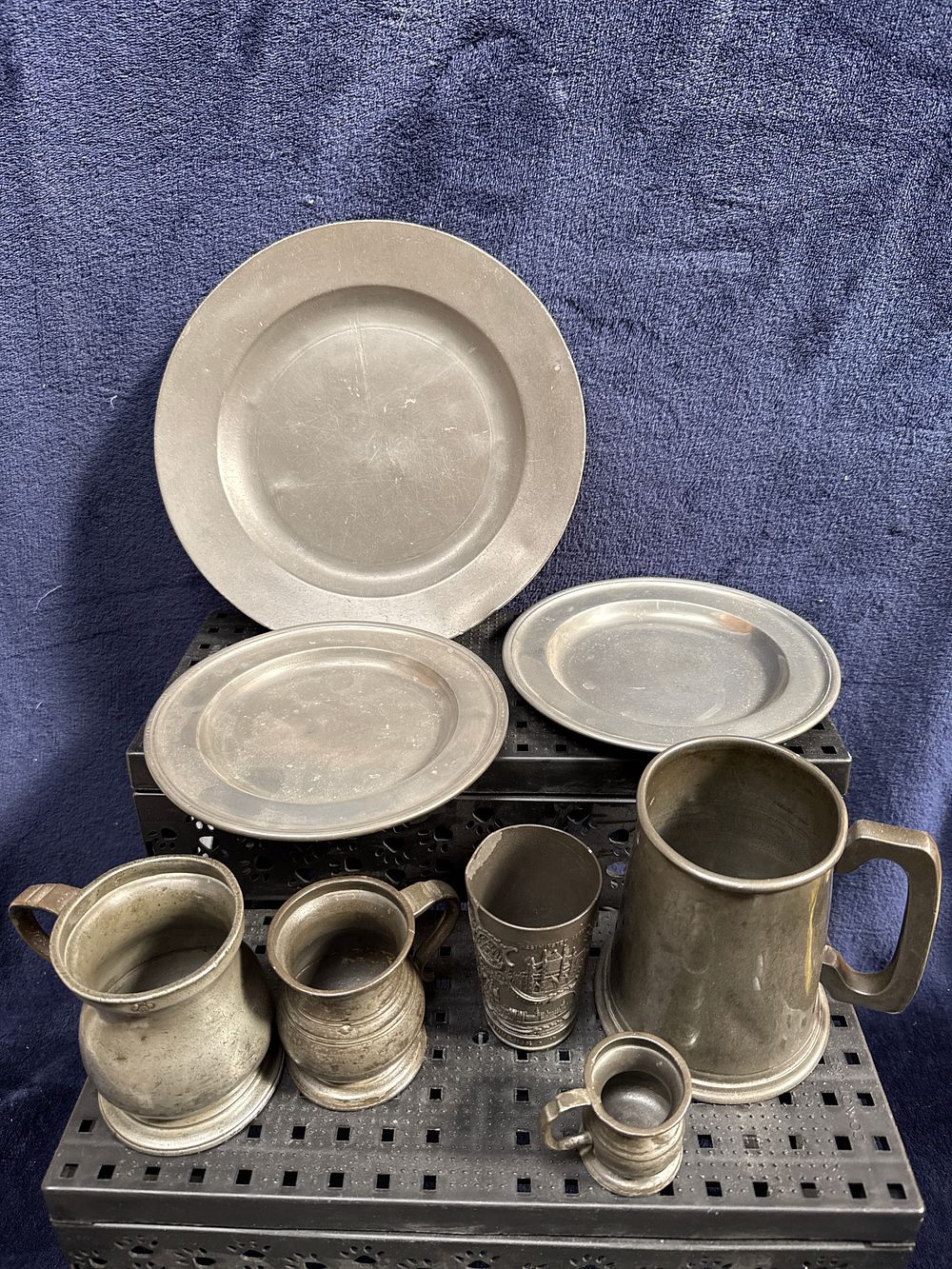 Lot 556: A Collection of Pewter Tableware and Drinking Vessels