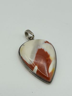 A Silver and Pear Shaped Jasper Cabochon Pendant