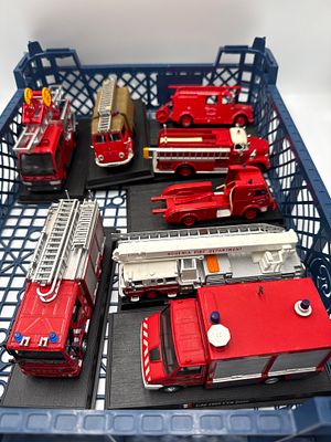 A Collection of Eight Del Prado 1:50 Scale Fire Engine Models. A collection of eight die-cast 