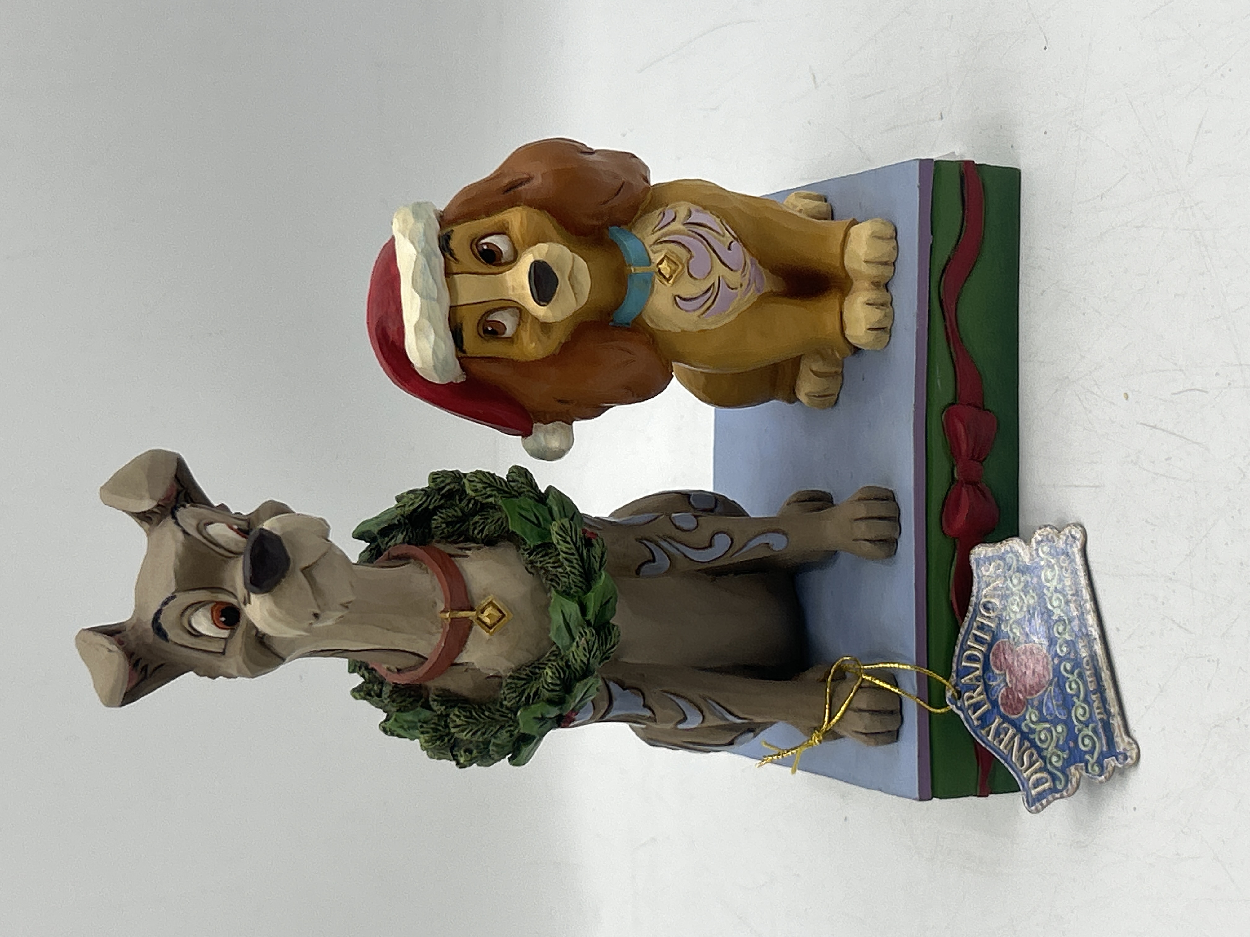 Jim Shore Disney Traditions Decked Out Dogs Lady and the Tramp Christmas Figurine 6007071