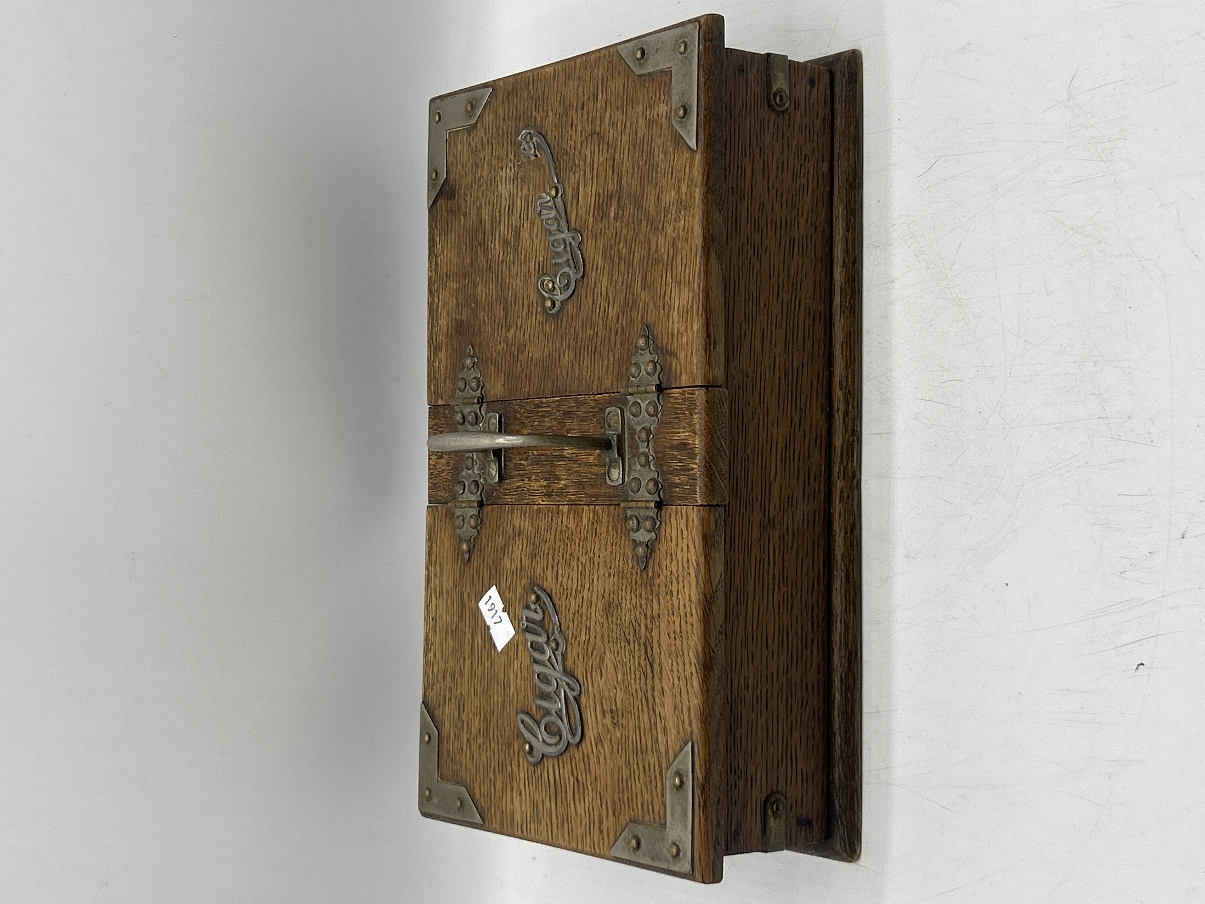 Edwardian Style Wall Mounted Oak Dual Compartment Smoker's Cabinet
