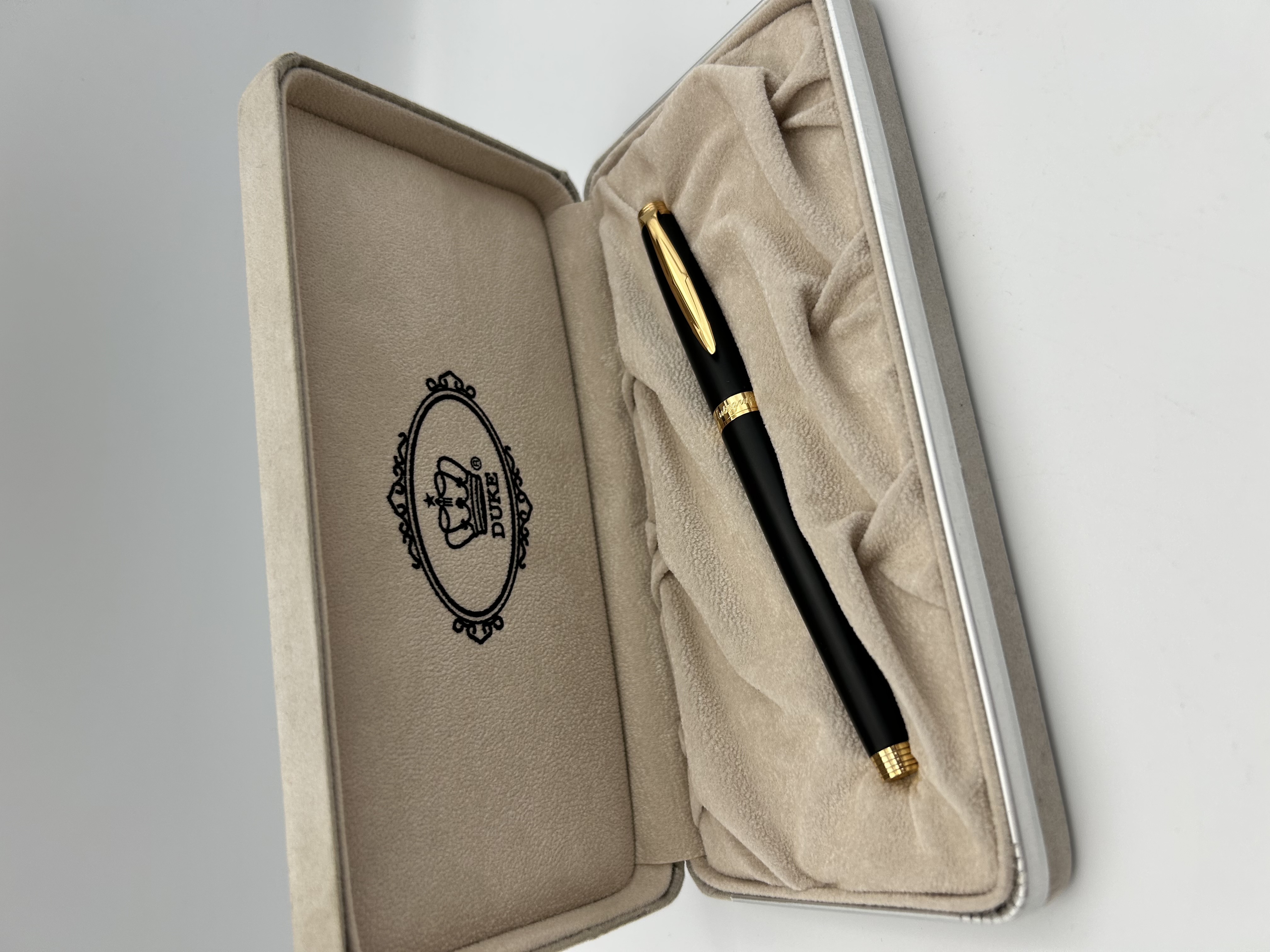 Duke Model 209 Matte Black and Gold Plated Fountain Pen