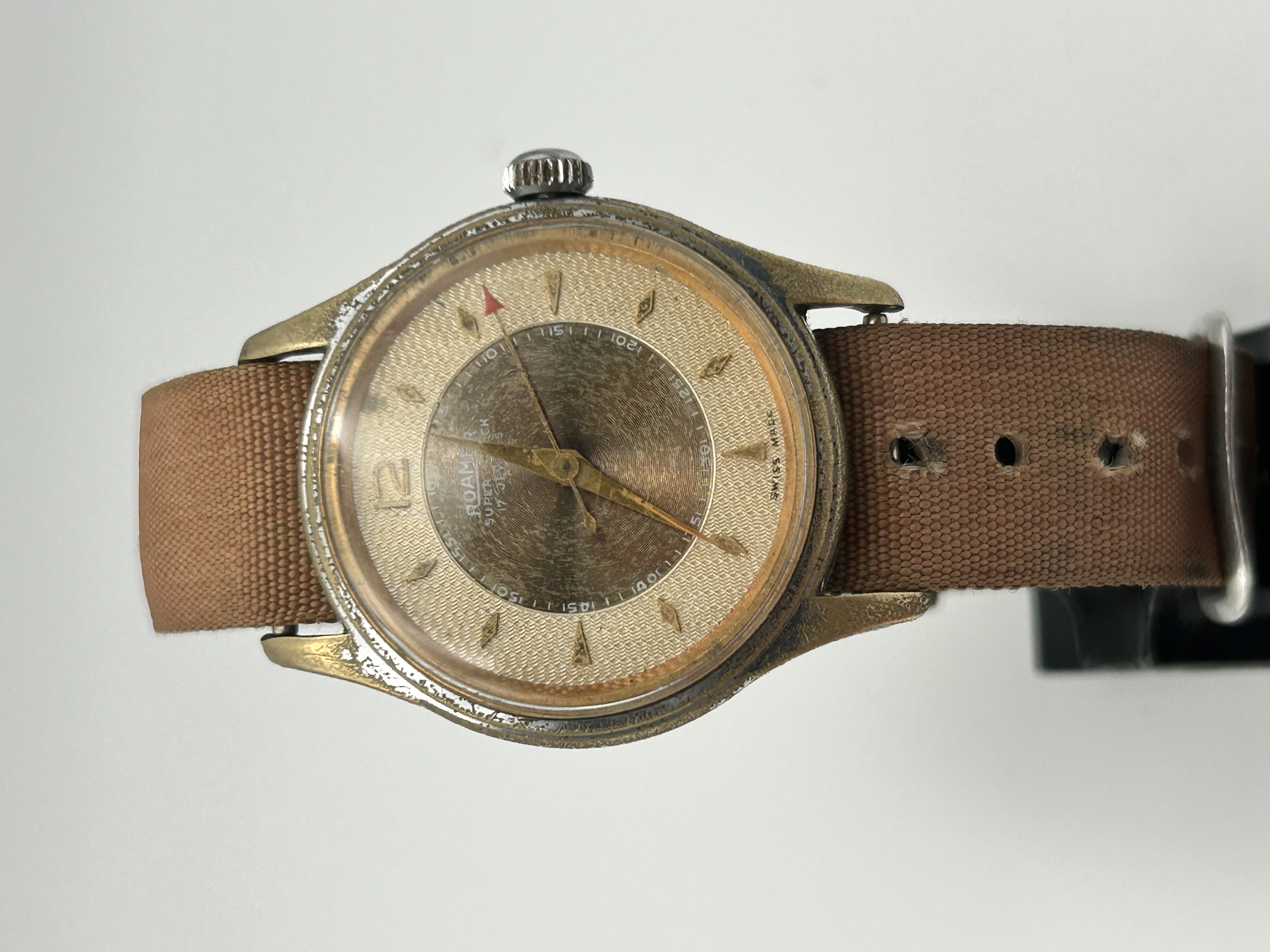 Roamer Super-Shock 17 Jewel Mechanical Wristwatch , Running When Listed.