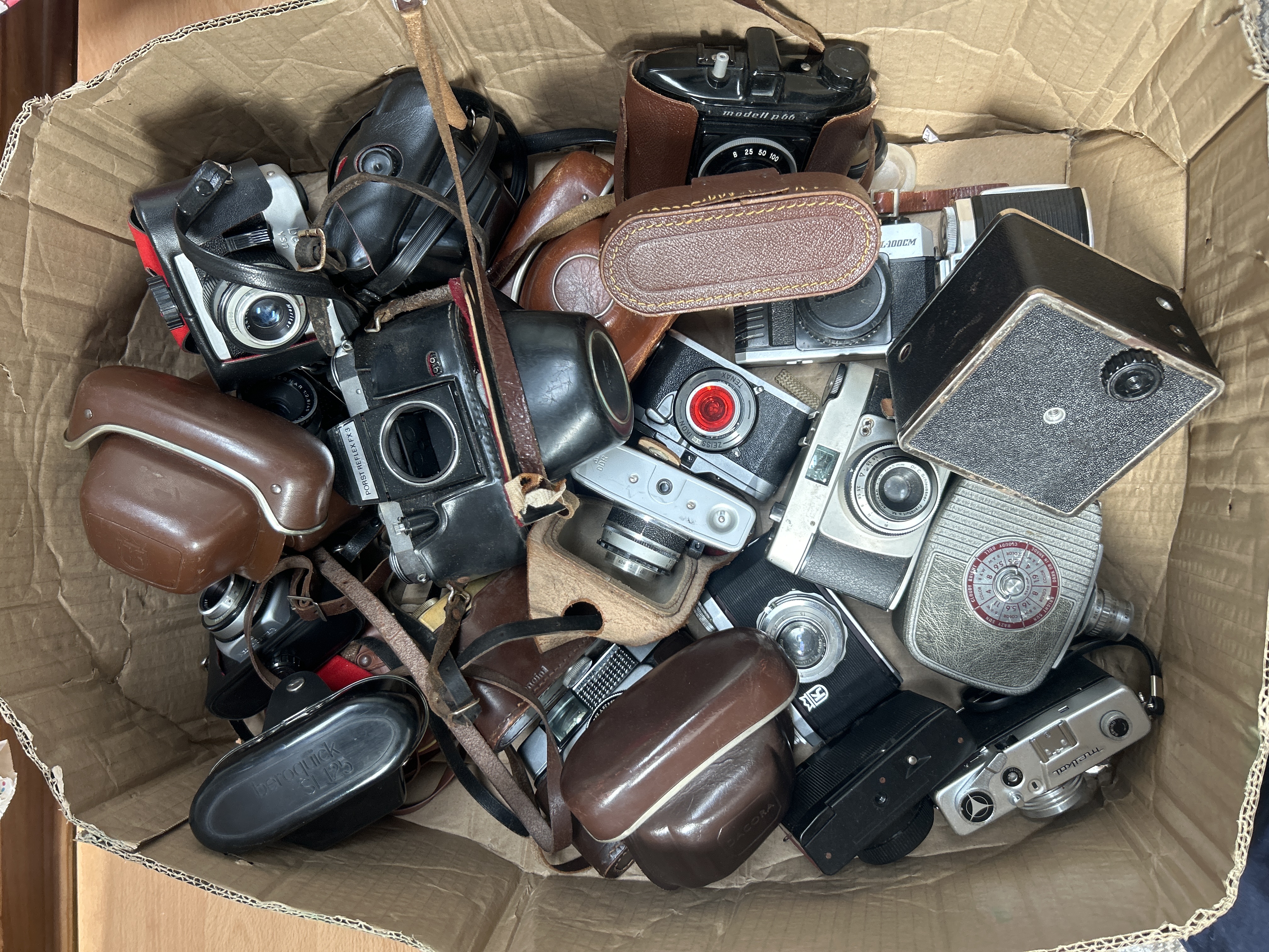 A Collection of Vintage Cameras and Photographic Accessories including Zeiss Ikon and Porst