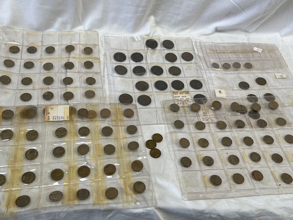 Lot 953: A Collection of UK Pre-Decimal Copper-Alloy Pennies, Halfpennies, and Nickel-Brass Threepenny Bits