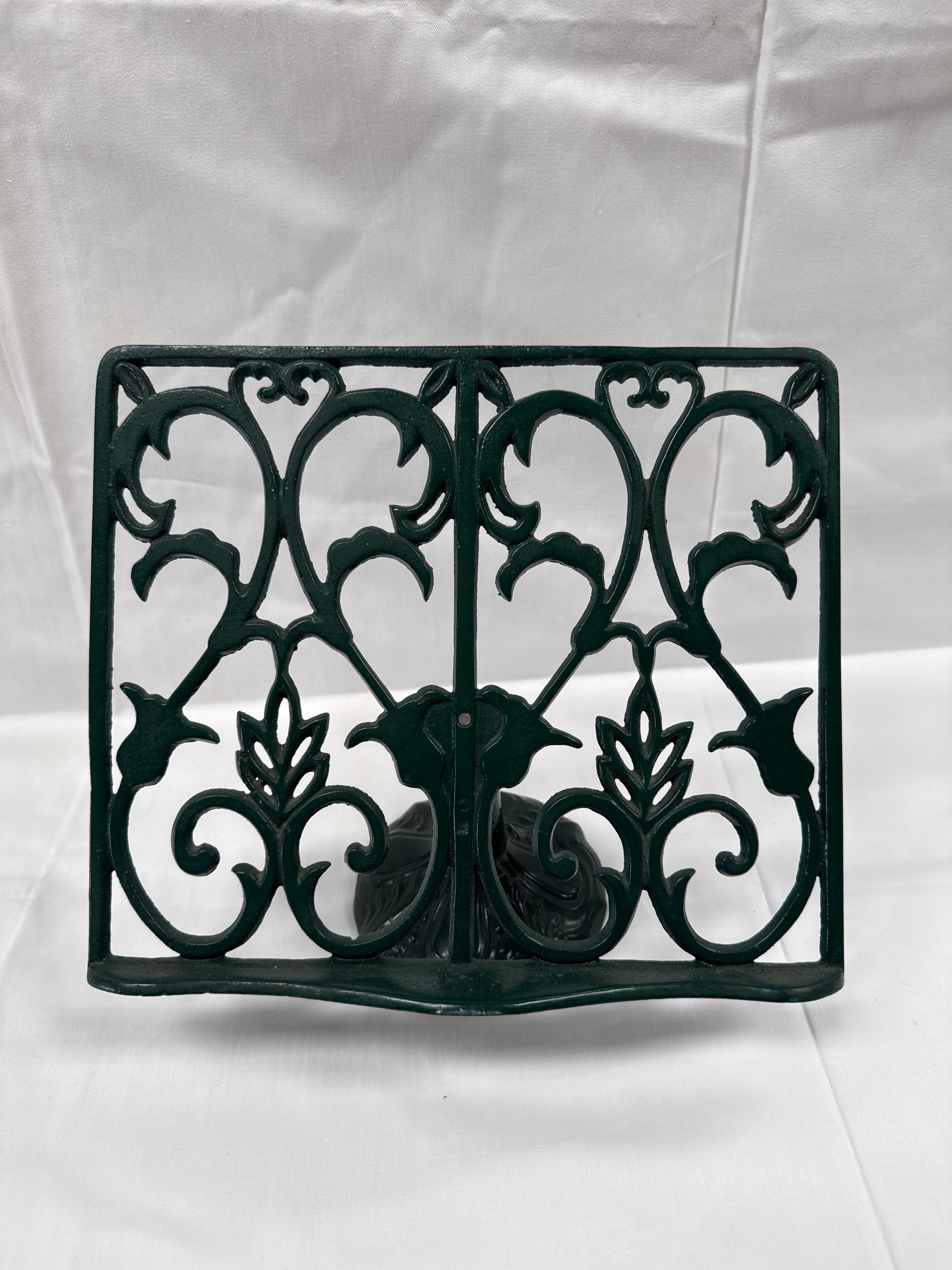 Victorian Style Cast-Iron Swivel Wall Bracket? / Cookbook Stand?