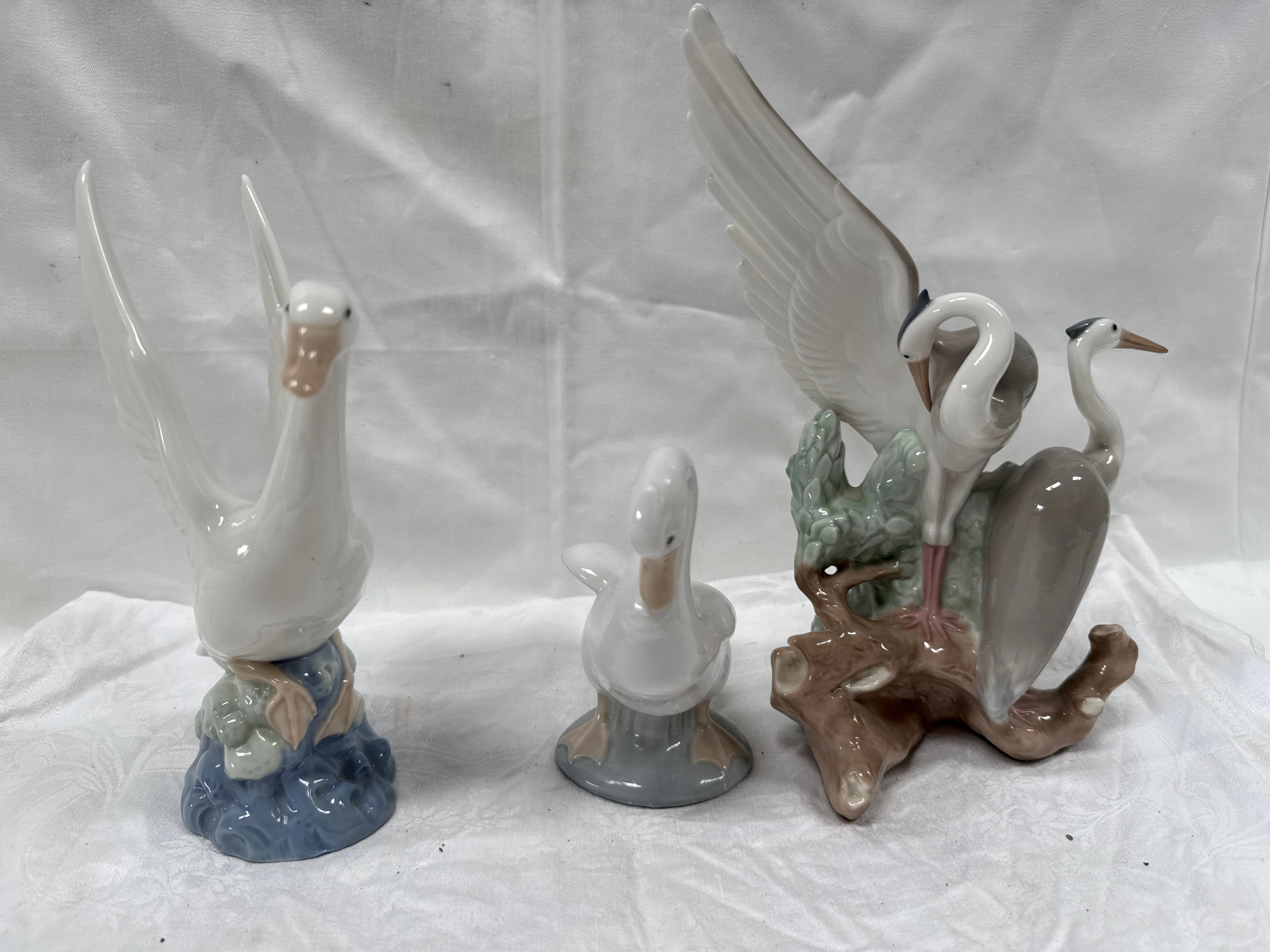 NAO? Glazed Porcelain Waterfowl Figurines and Crane? Group