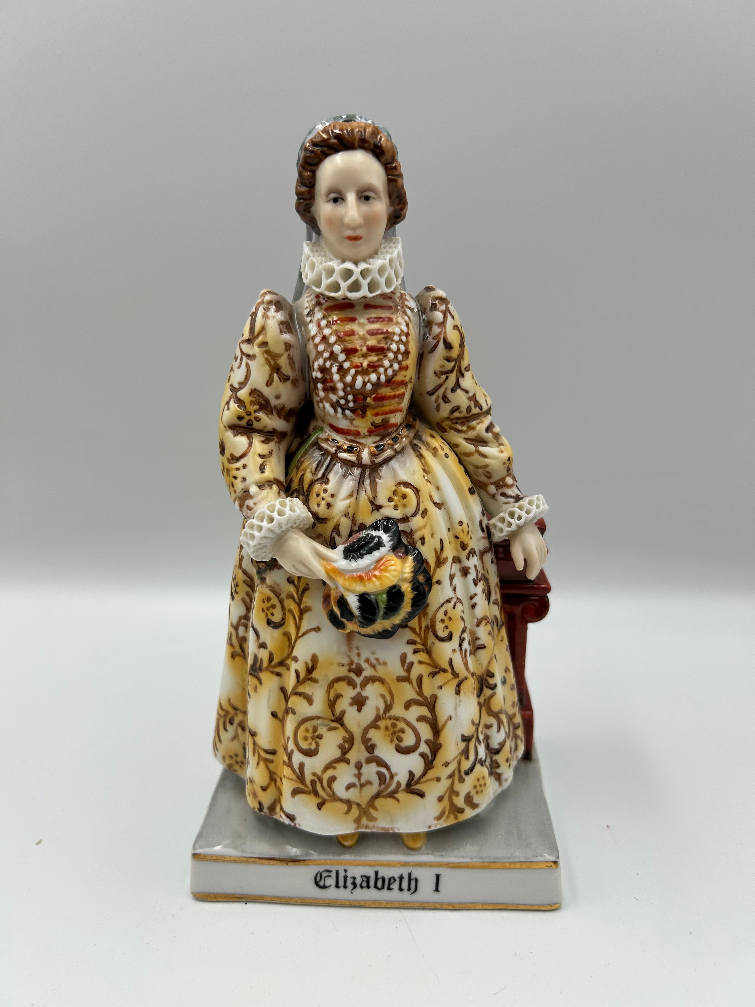 Elizabeth I Hand-Painted Porcelain Figurine , 8.5"