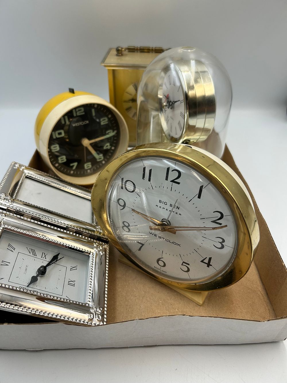 Lot 499: Westclox Big Ben Repeater and a Collection of Mantel and Desk Clocks, Mid-20th Century to Modern