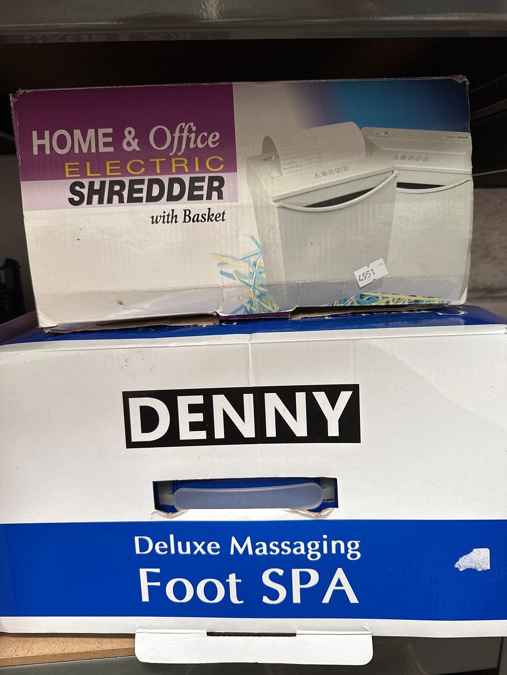 Lot 534: AdurTech? Electric Shredder and Denny Deluxe Massaging Foot SPA