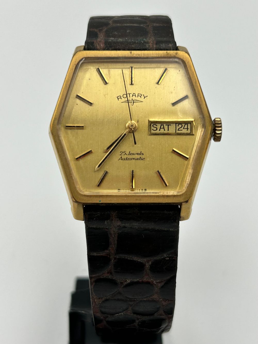 Lot 806: Rotary 25 Jewels Automatic Gold-Plated Day-Date Wristwatch ,Running When Listed.