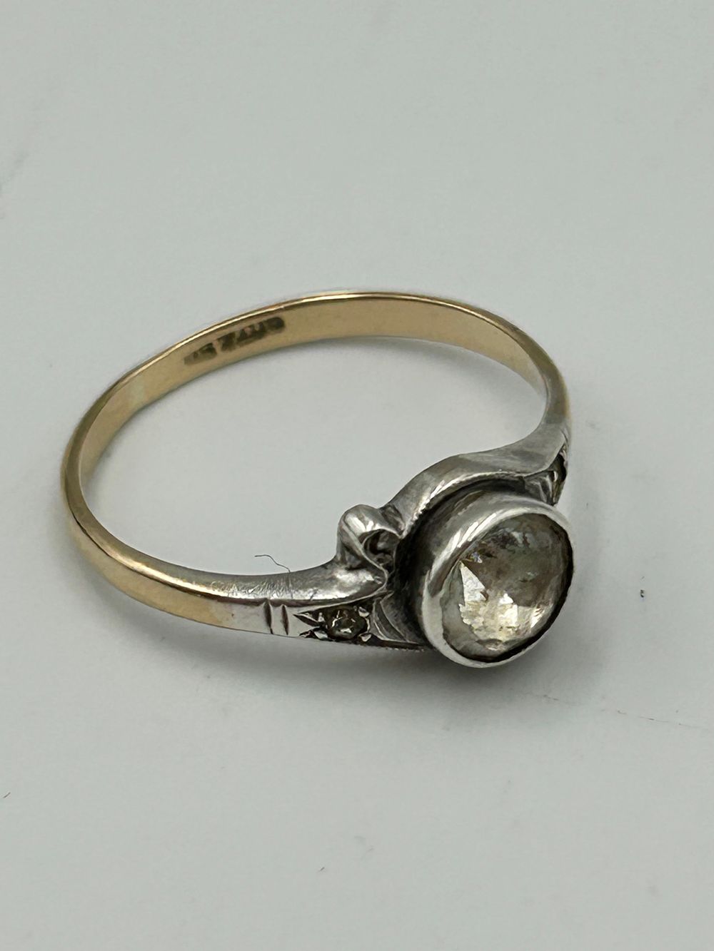 Lot 846: Early 20th-Century? 9/18ct? Gold and White Metal? Solitaire Diamond? Ring , Cant Read Stamp 1.7g