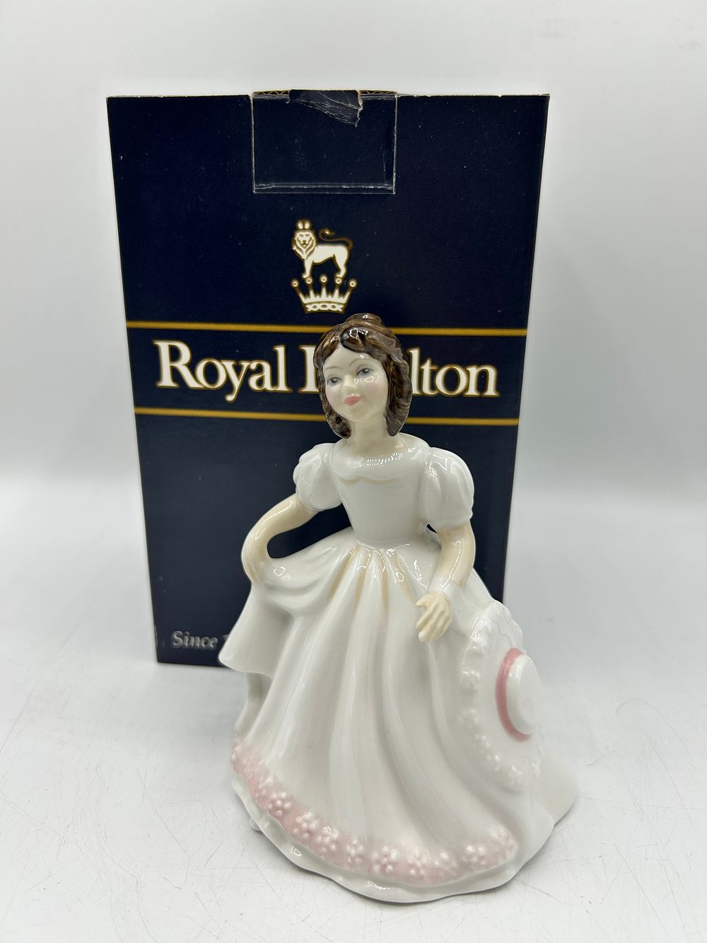 Lot 857: Royal Doulton Amanda Collectors Club Bone China Figurine HN 3635, 1995