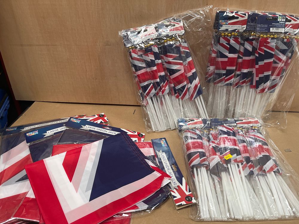 Lot 880: Party Crazy and Tallon Synthetic Union Jack Hand-Waving and Large Flags