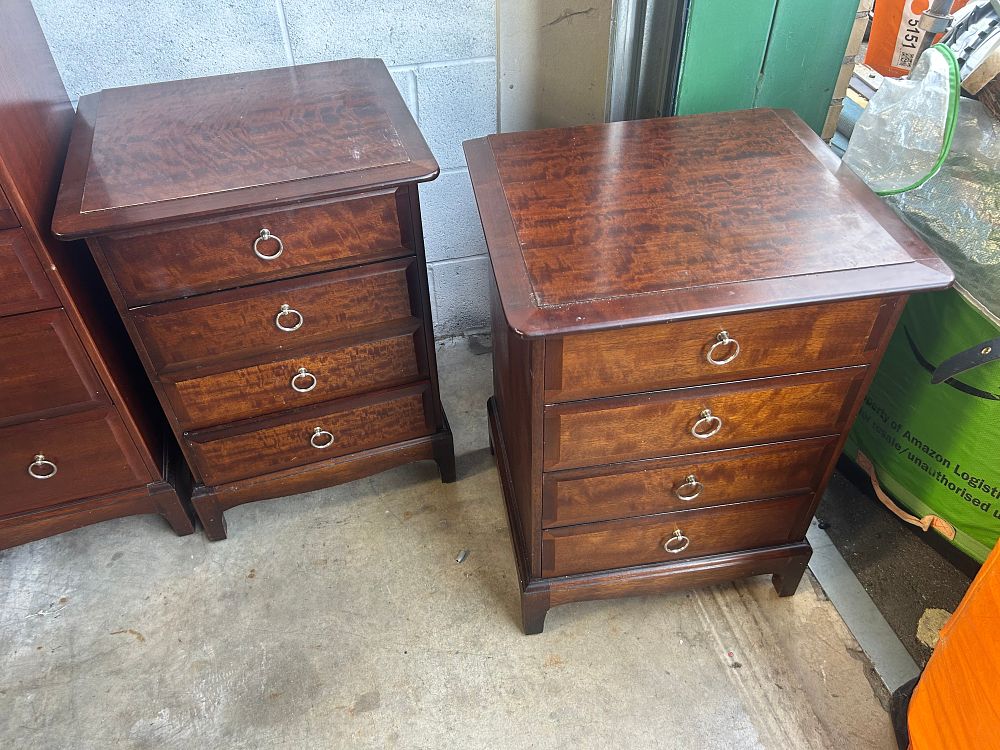 Lot 2: Pair of Stag Minstrel Mahogany Bedside Chests of Drawers