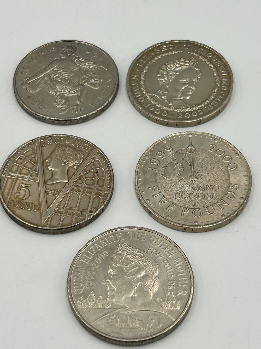 Lot 77: A Collection of Queen Elizabeth II White Metal Commemorative Five Pound Coins