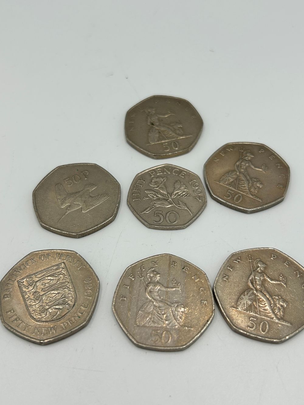 Lot 78: A Collection of Late 20th Century UK and Channel Islands Cupro-Nickel 50 Pence Coins