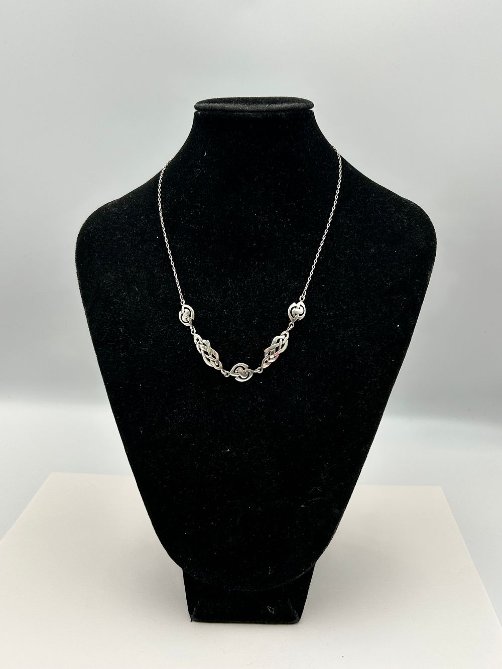 Lot 109: Celtic Style Silver Knotwork Station Necklace