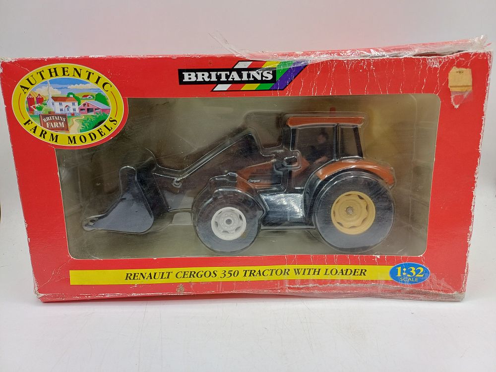 Lot 316: Britains Renault Cergos 350 Tractor With Loader 1:32 Scale 00226