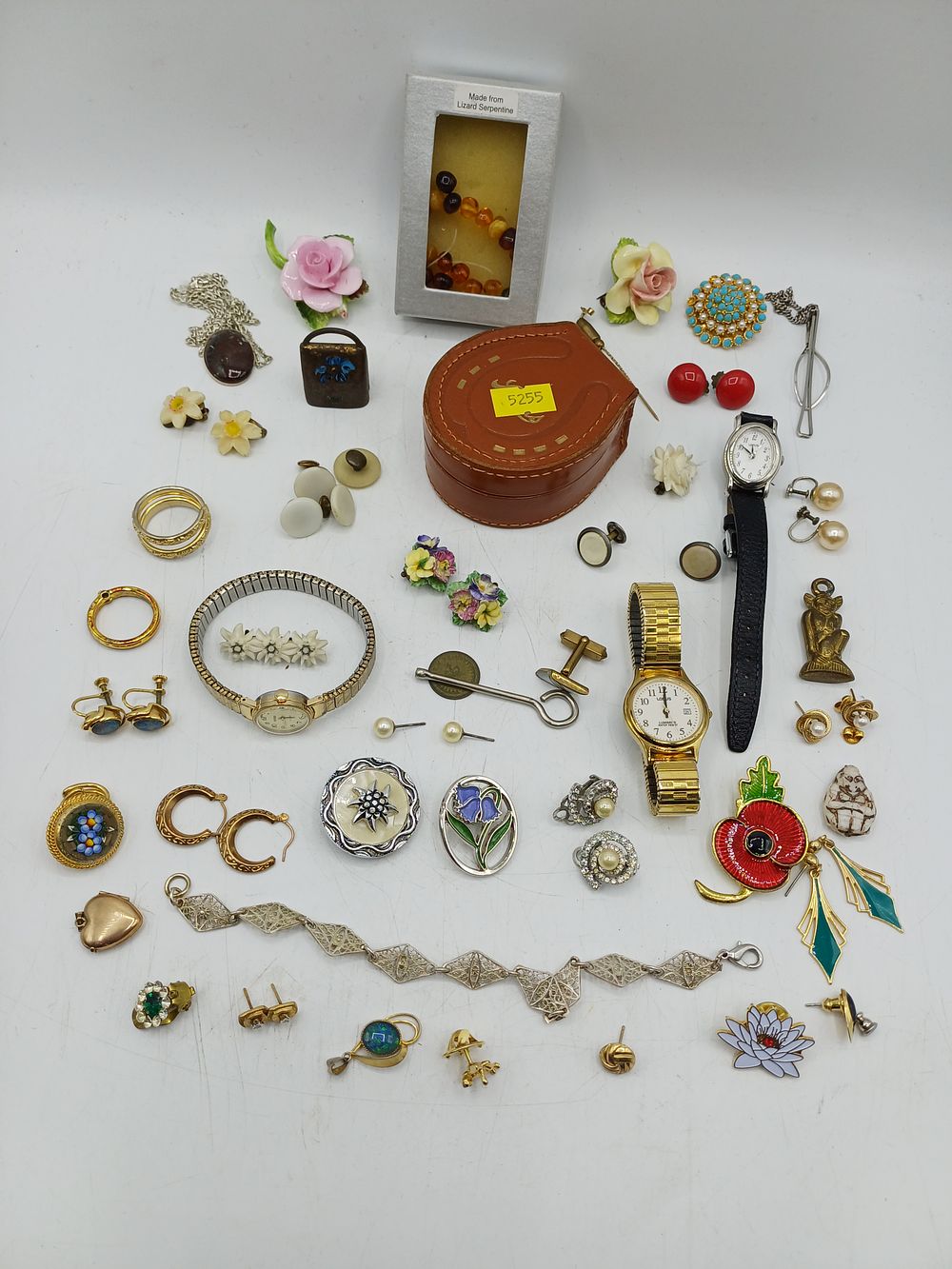 Lot 389: Sekonda and Lorus Gilt-Metal Effect and White Metal Jewellery Collection