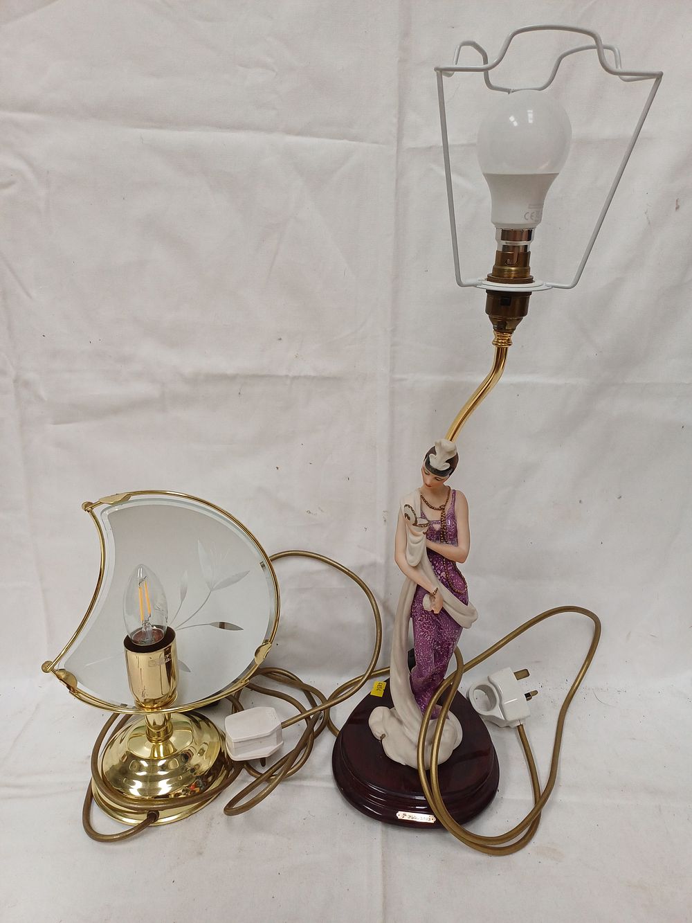 Lot 468: Two Art Deco Style Gilt Metal Effect Table Lamps