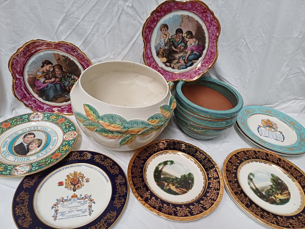 Lot 485: A Collection of Royal Commemorative and Decorative Earthenware Ceramics
