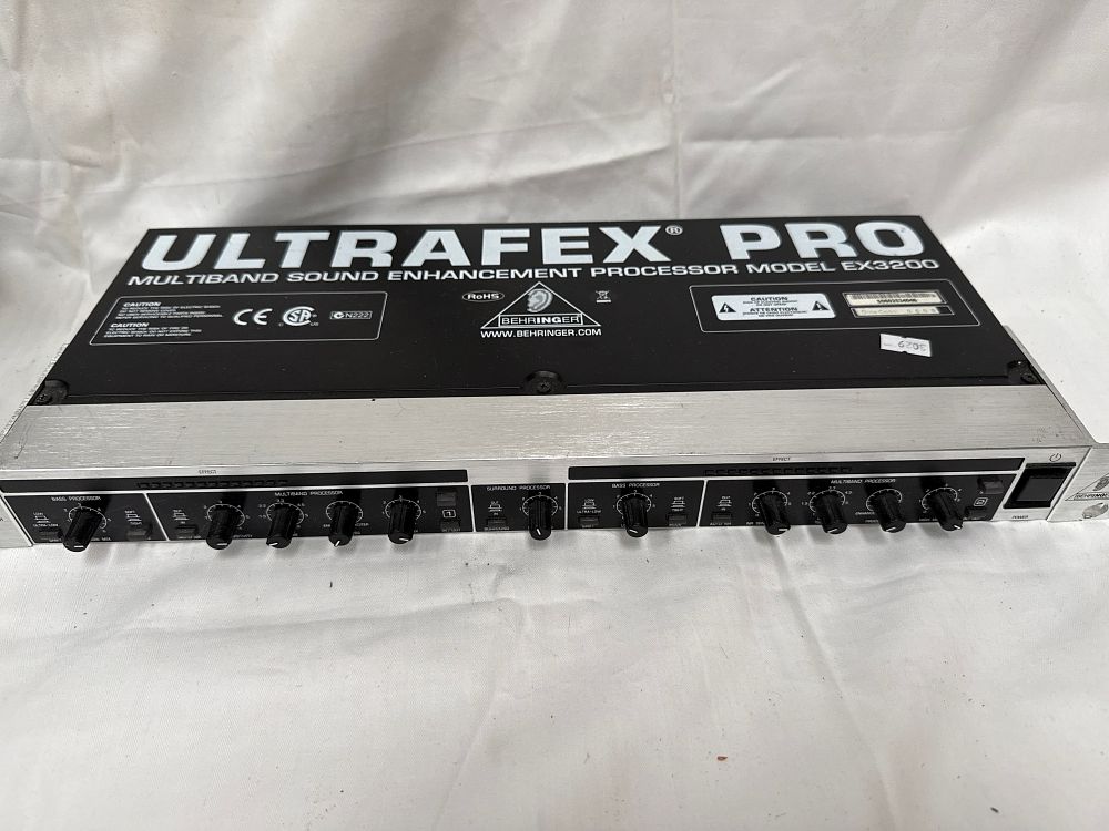 Lot 528: Behringer Ultrafex Pro EX3200 Multiband Sound Enhancement Processor