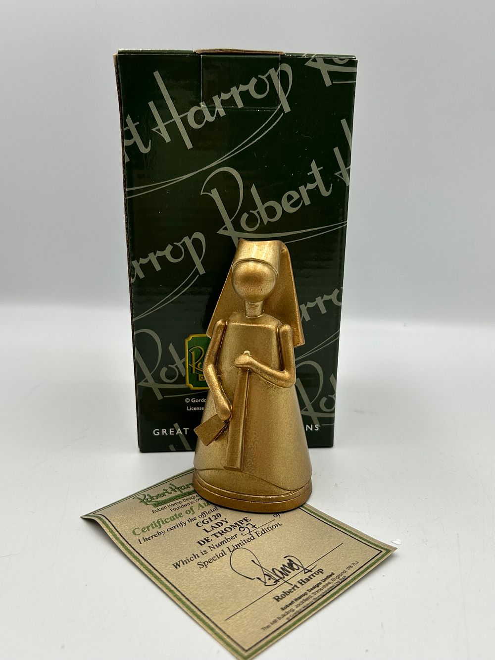Lot 603: Robert Harrop Camberwick Green Lady De Trompe Gilt Effect Limited Edition