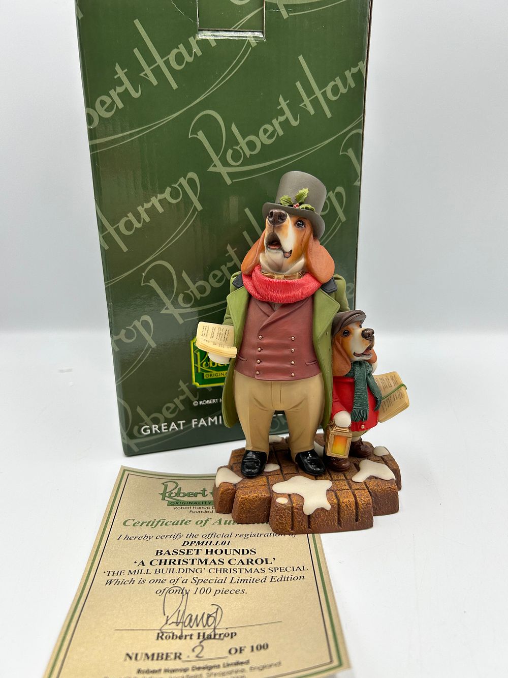 Lot 613: Robert Harrop Basset Hounds A Christmas Carol Limited Edition Figurine DPMILL01, 2008