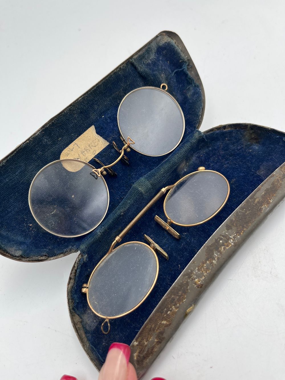 Lot 757: Two Pairs of Gold-Filled Pince-Nez Spectacles by Shuron? in Metal Case