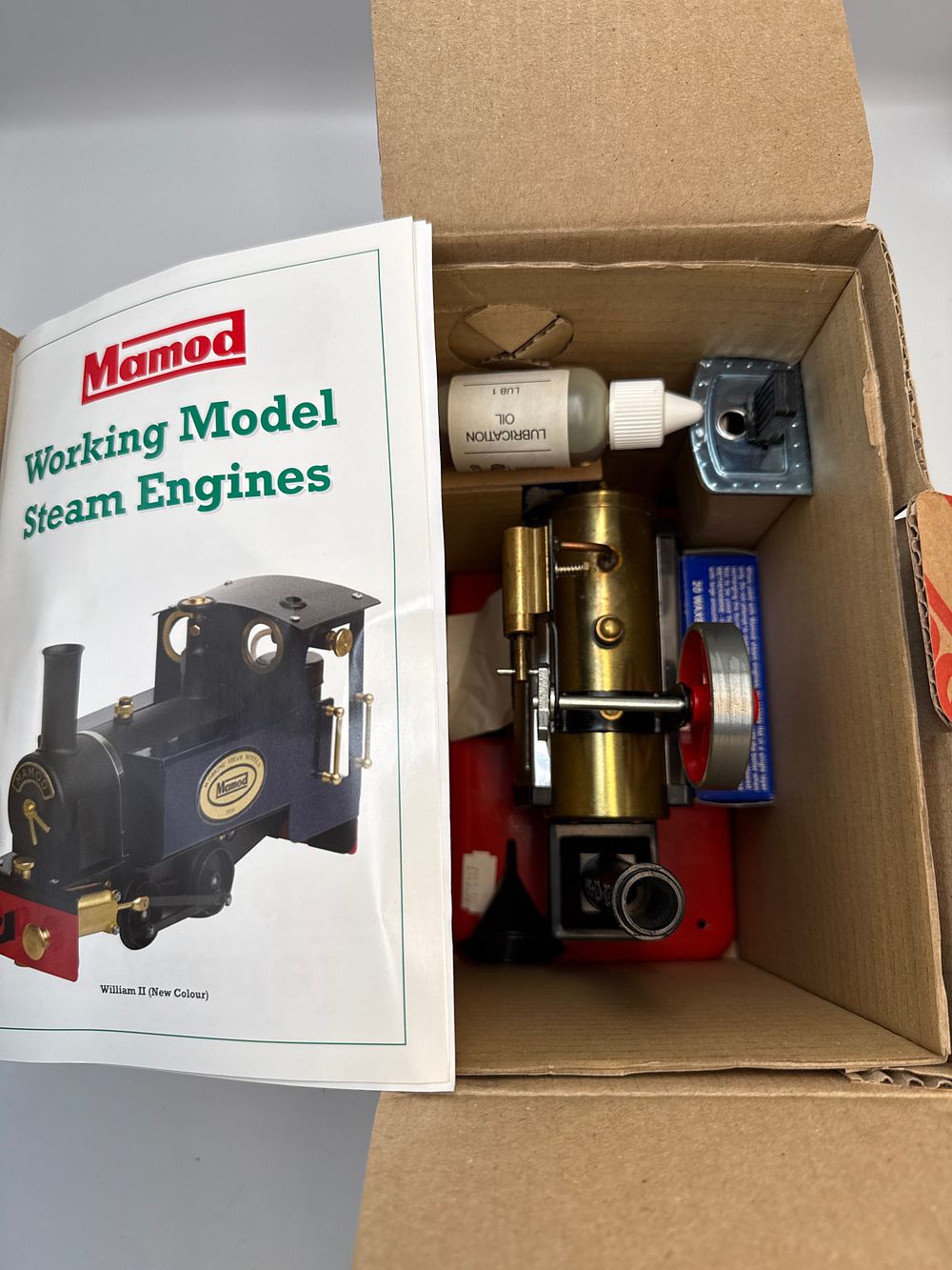 Lot 810: Mamod SP2 Working Stationary Steam Engine