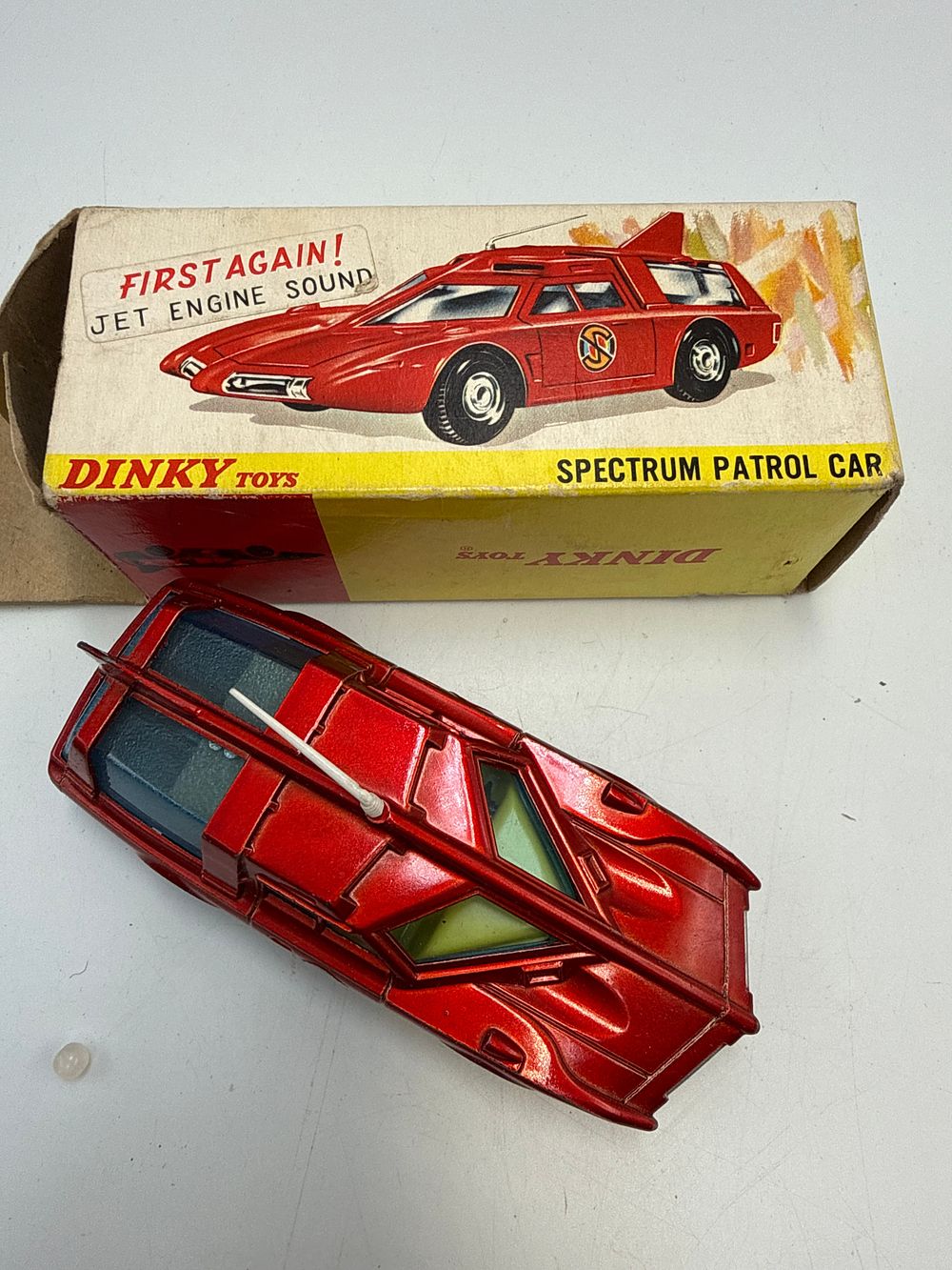 Lot 817: Dinky Toys 103 Spectrum Patrol Car Die-cast Vehicle