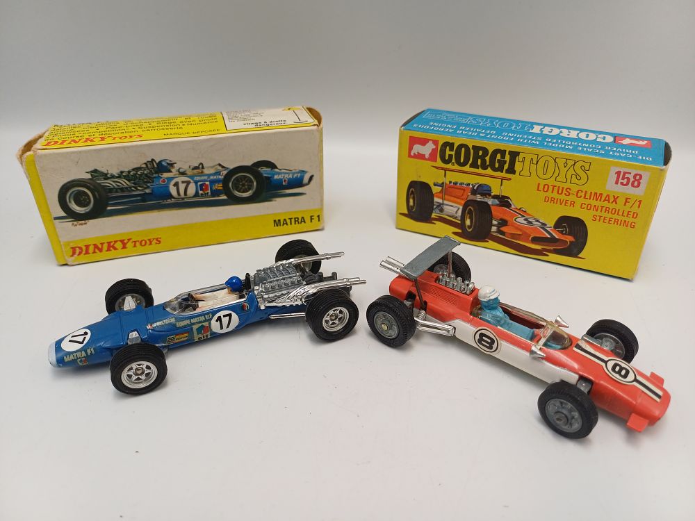 Lot 866: Corgi Toys 158 Lotus-Climax F/1 and Dinky Toys 1417 Matra F1