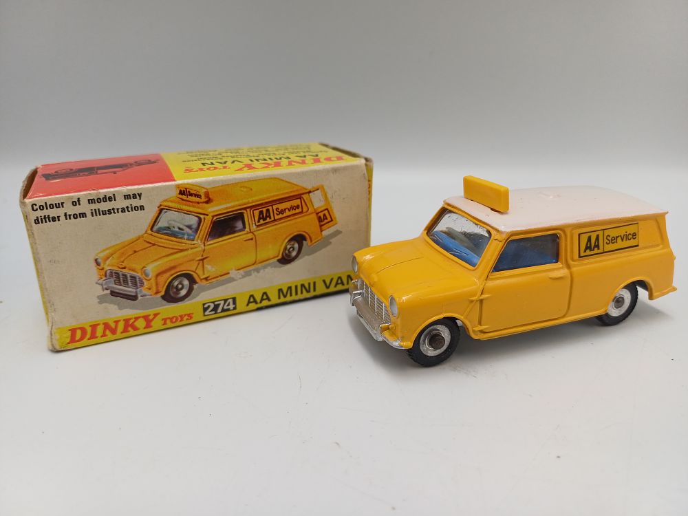 Lot 890: Dinky Toys 274 AA Mini Van with Original Box