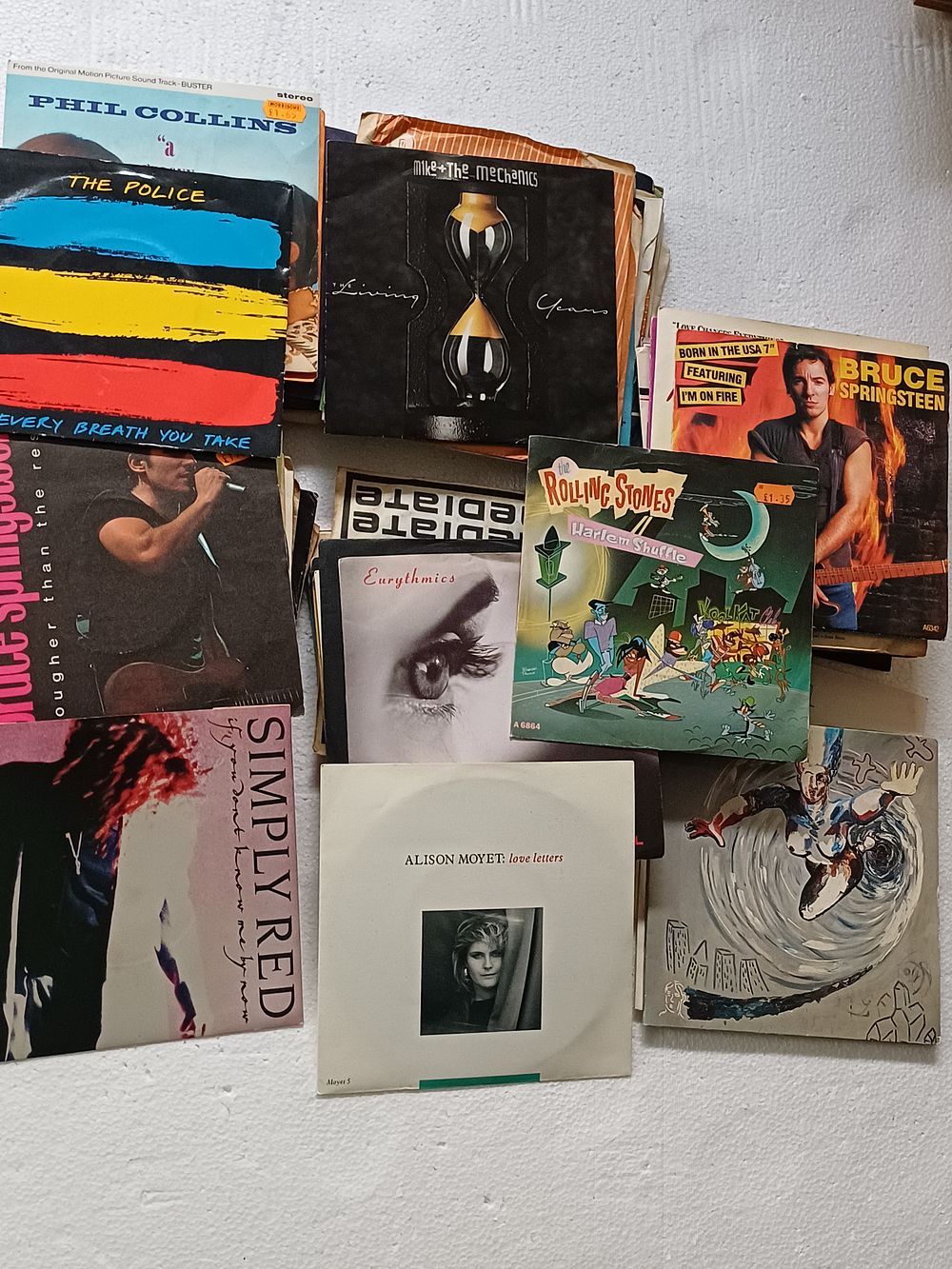 Lot 929: A Collection of UK Pop and Rock 7" Vinyl Singles, 1980s