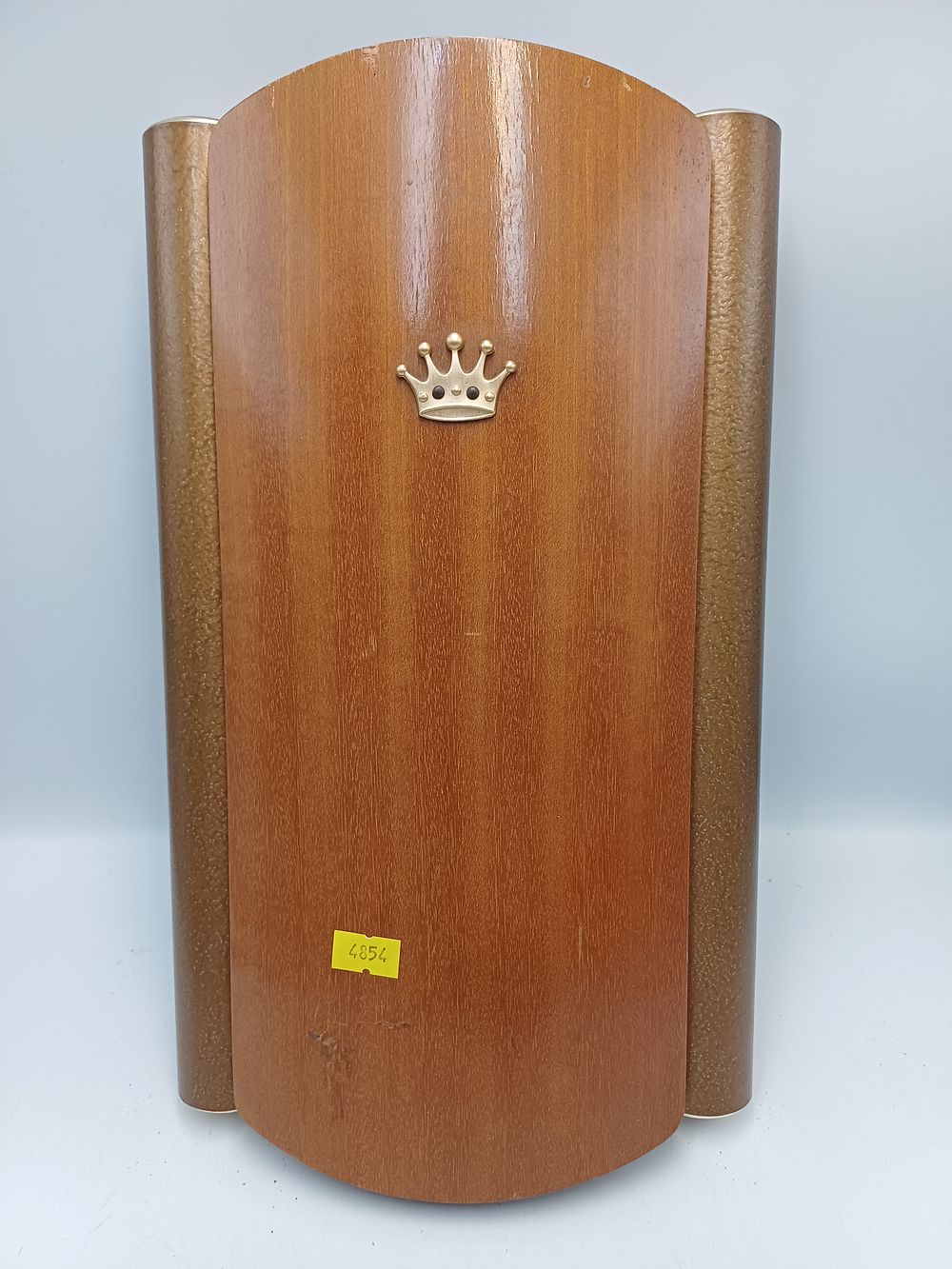 Lot 941: V&E Friedland Ltd Westminster Mark II 8-Note Electric Door Chime, 13"