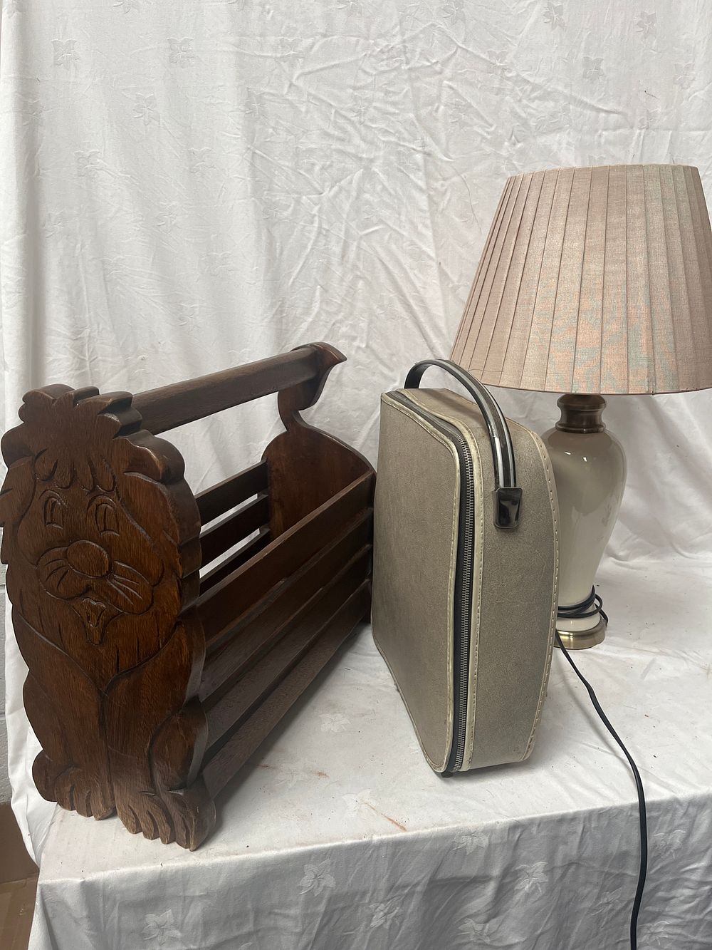 Lot 1065: Ceramic Table Lamp, Vanity Case and Carved Wood Magazine Rack