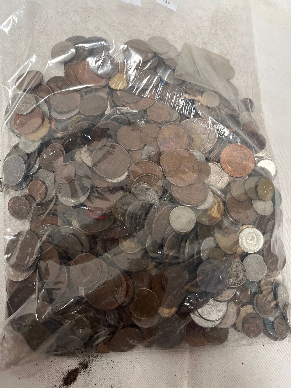 Lot 1108: A Collection of UK and World Base Metal Coins and Tokens