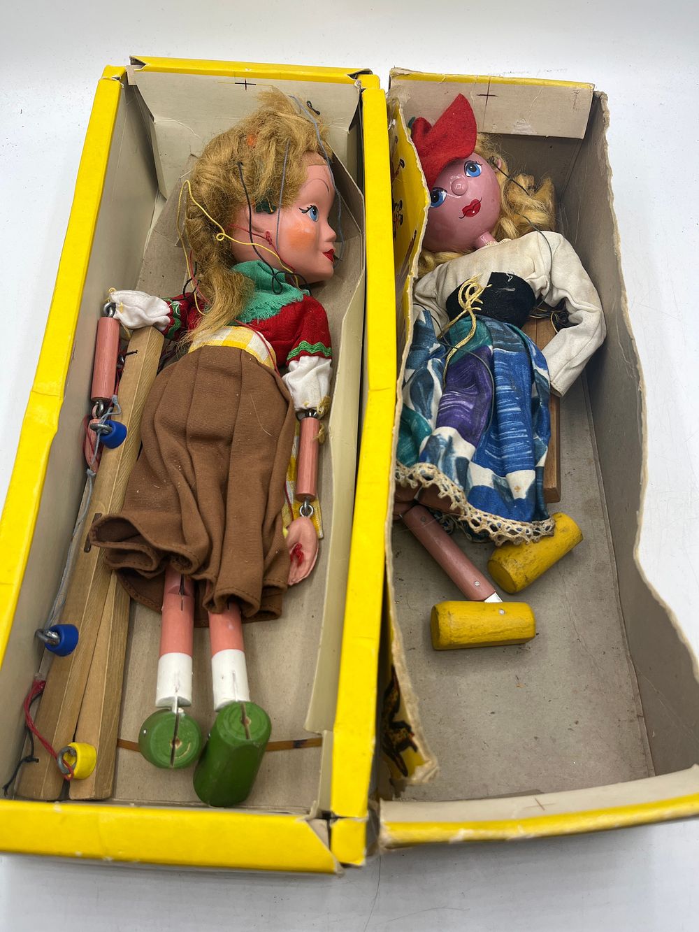 Lot 1125: Pelham Puppets SL Gretel and SS Mitzi Marionettes