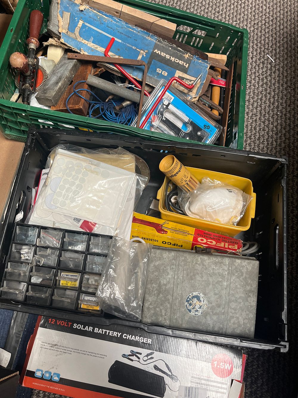 Lot 1126: An Assortment of Vintage and Modern Workshop Tools and Accessories