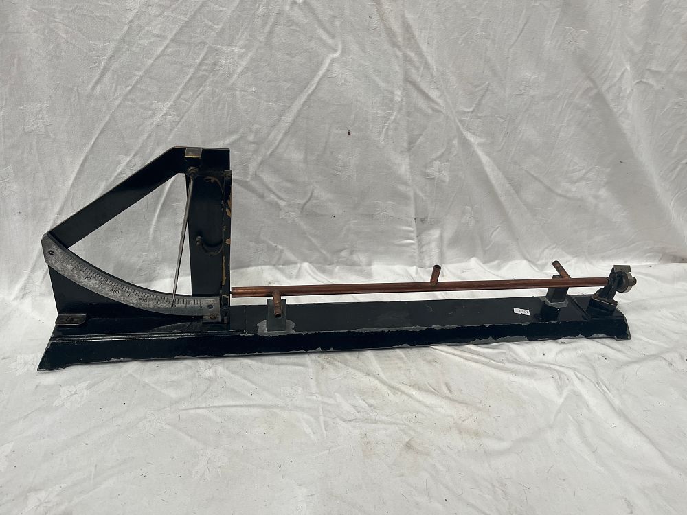 Lot 1192: A Vintage Cast Iron and Copper Linear Expansion Apparatus?
