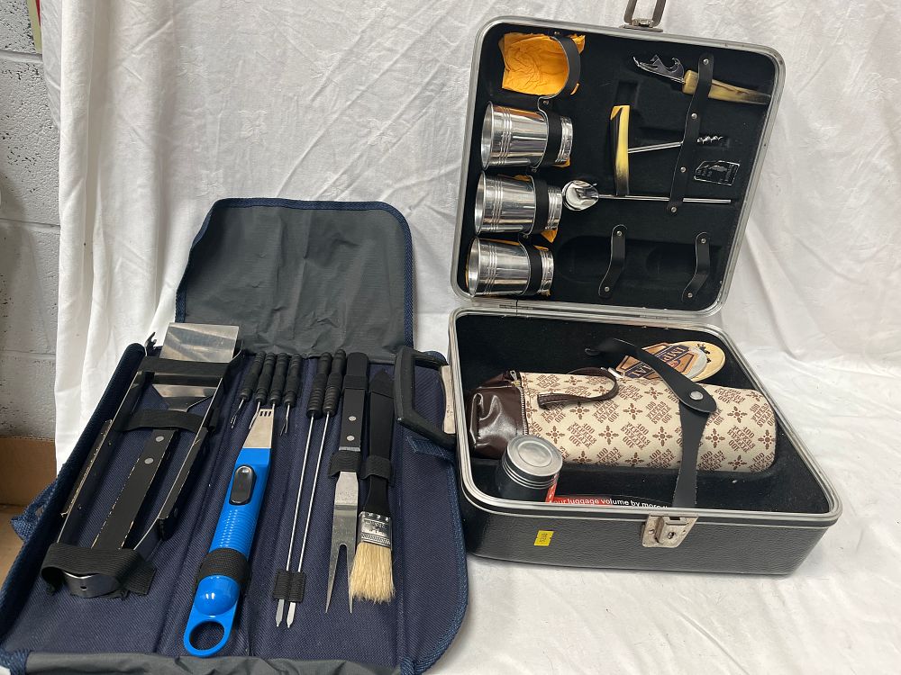 Lot 1213: Londonaire? The Portable Pub and Barbecue Utensil Set