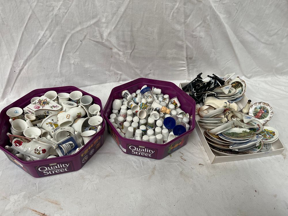 Lot 1226: A Collection of Ceramic and Porcelain Souvenir Miniature Thimbles, Vessels and Dishes