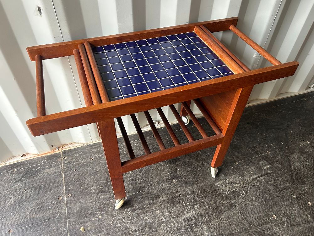 Lot 1259: Mid-Century Modern Teak Bar Cart with Cobalt Blue Tile Top