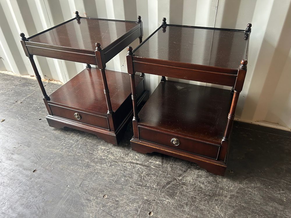 Lot 1260: A Pair of Mahogany Finished Regency Revival Style Whatnot Lamp Tables