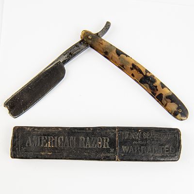 Henry Sears & Son 221 Razor w/ Orig. Box. Vintage Straight Razor by Henry Sears & Son, with