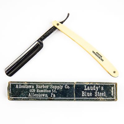 Melchior & Co 34 Razor w/ Unorig. Box. Vintage Straight Razor by Melchior & Co, with off-white