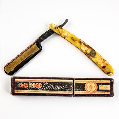 Dorko 105 Razor w/ Original Box. Vintage Straight Razor "105" by Dorko Solingen , with