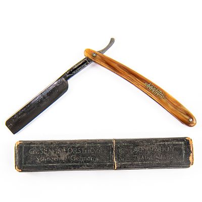Kraut & Dohnal Spear Wedge Razor w/ Unorig. Box. Vintage Straight Razor "Spear Wedge" by Kraut &
