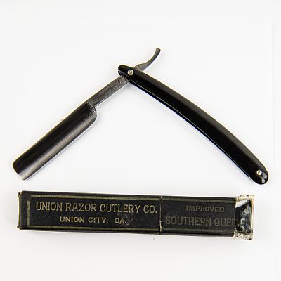 Union Cutlery Co. 21 Razor w/ Unorig. Box. Vintage Straight Razor by Union Cutlery Co, with